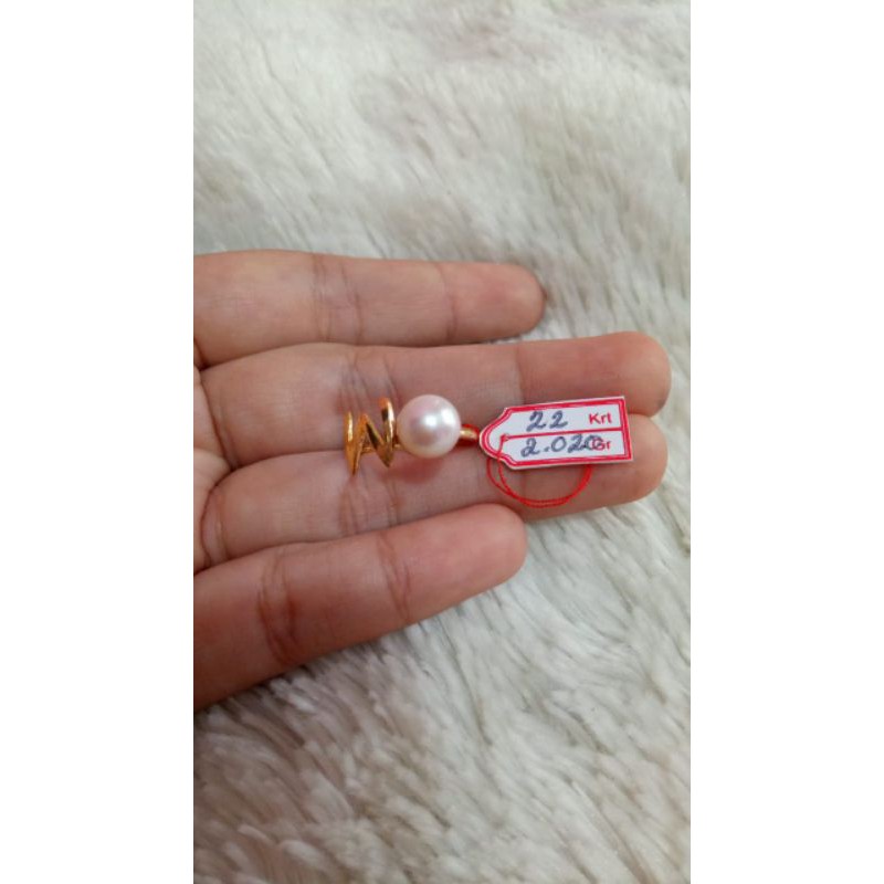 Cincin emas 22 karat huruf W mutiara laut lombok asli
