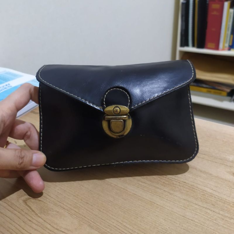 Sling dan clutch mini kulit asli