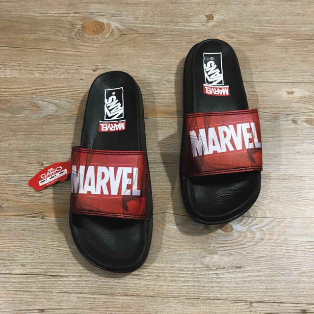 SANDAL VANS MARVEL RED BLACK PREMIUM