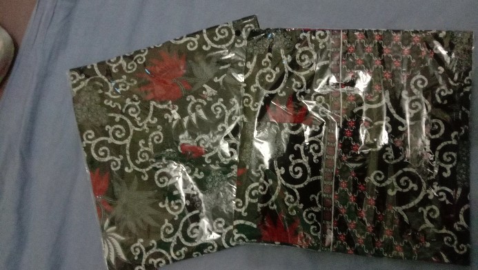Maura Couple - Sania Ruffle Batik Couple