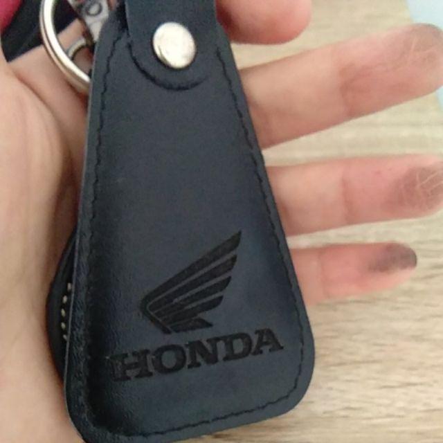 G013 Gantungan Kunci Grafir Custom Segitiga Kulit Sapi Asli 100%