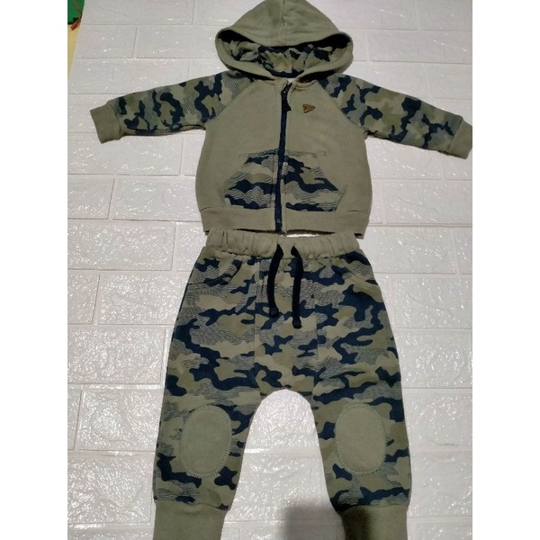 Preloved Set Target Baby Army Look 2in1 Preloved Jaket Hoddie Target Baby Preloved Hoddie Jacket Tar