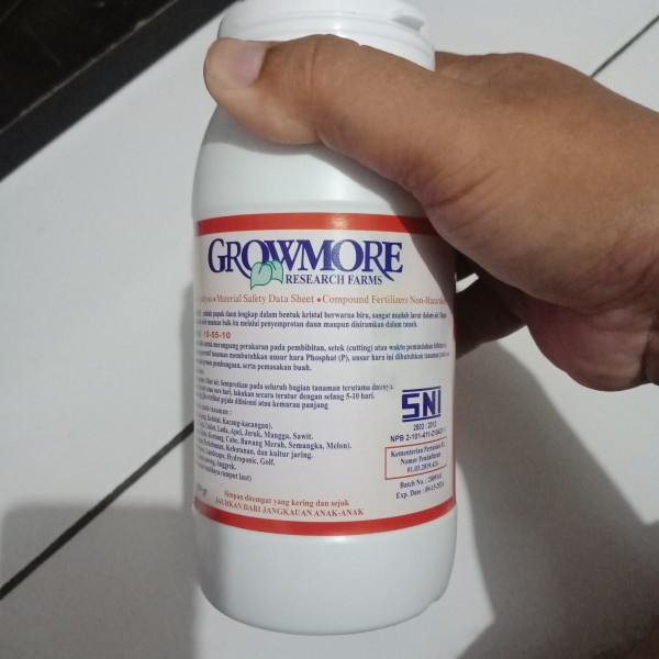 Pupuk cair Growmore 105010 454 gr pupuk