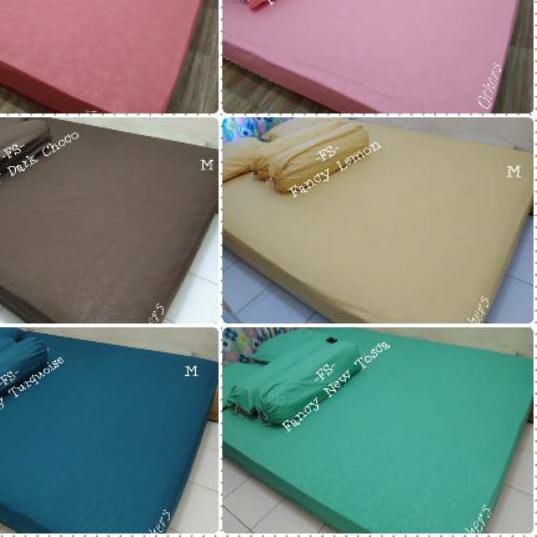 R045 Sprei Embos Sprei Polos Katun Embos Abu Hijau R045 Sprei Embos Sprei Polos Katun Embos Abu Hijau