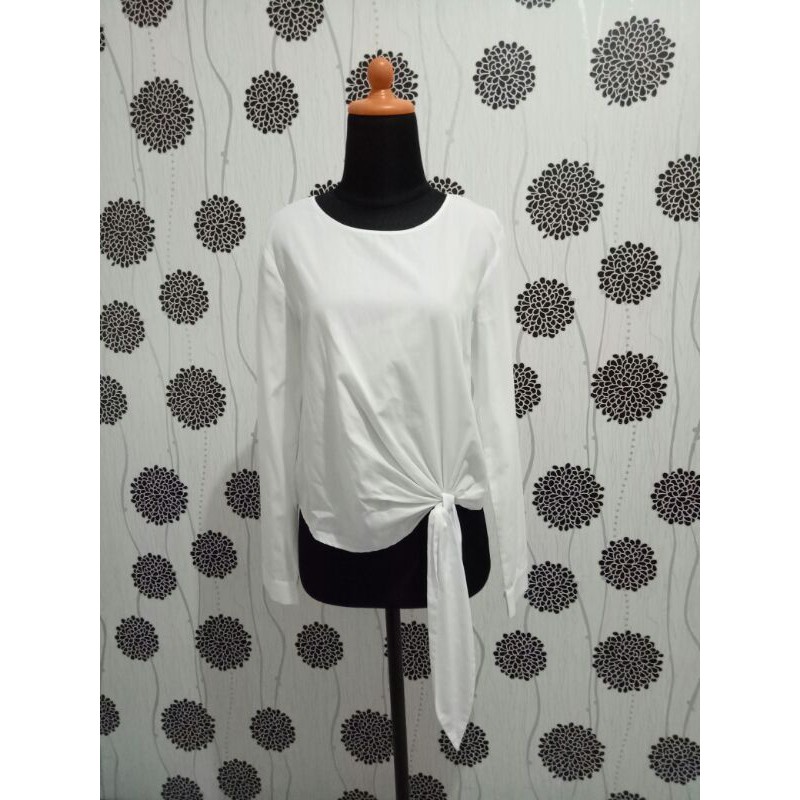 Preloved zara blouse embroidered