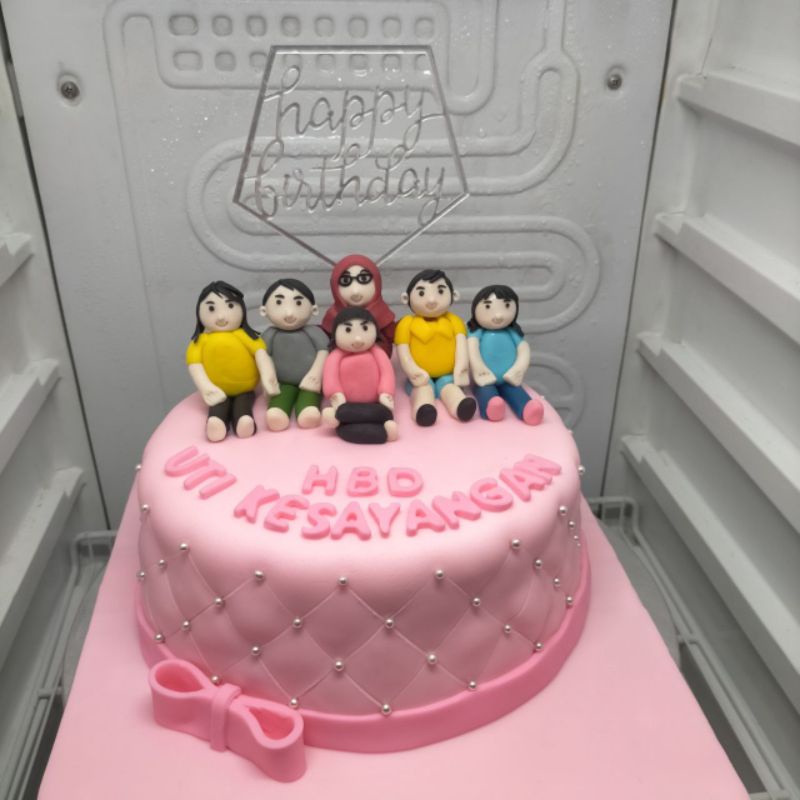 

kue ulang tahun family