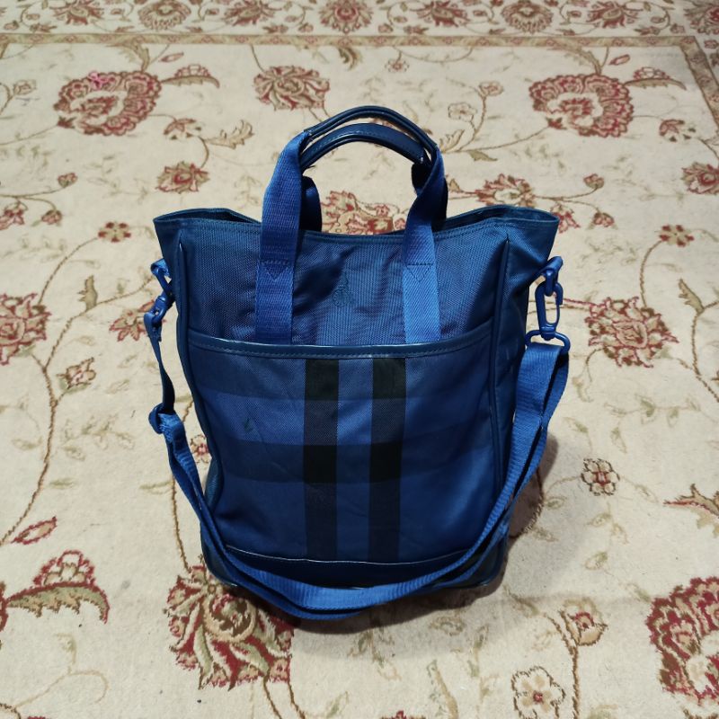 Tas selempang Beanpole