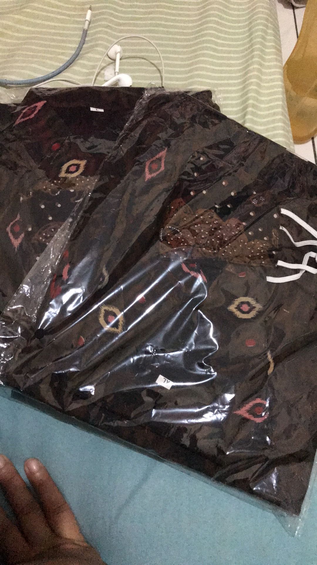 Batik Pria Asli Solo Full Furing Lengan Panjang Kain Katun Halus Baturadenan Motif Alien