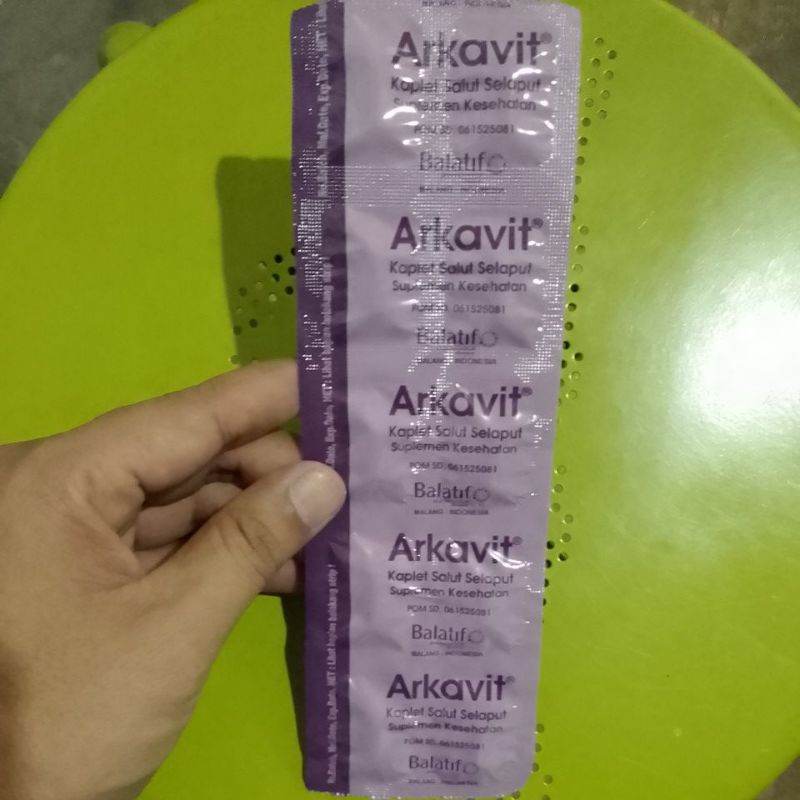 ARKAVIT Multivitamin B Complex Per Strip 10 Kaplet