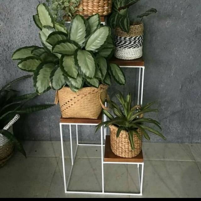 Rak besi 4 susun - Rak pot bunga - Rak 4 Tikat Besi