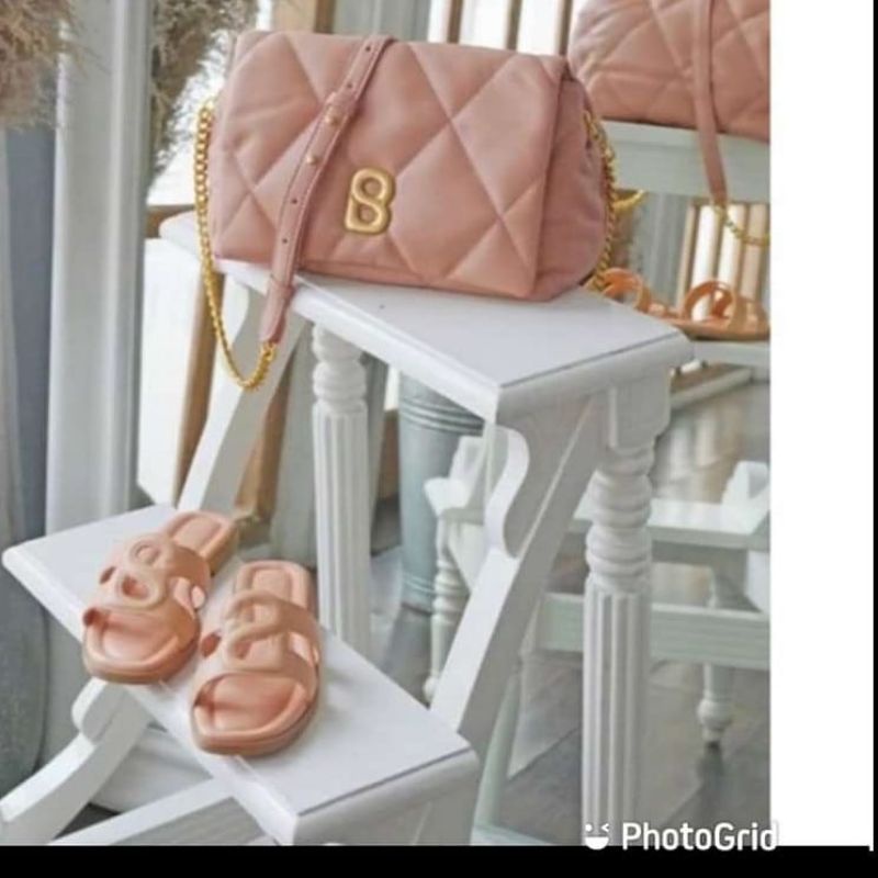 Preloved Zoey Bag ButtonScraves Original