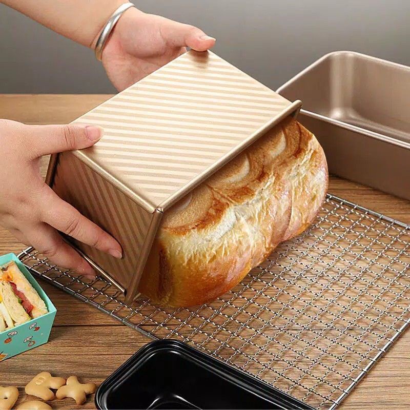 Loyang Roti Tawar Box dengan Tutup Anti Lengket  / Loaf Pan Toast Box Home Baking