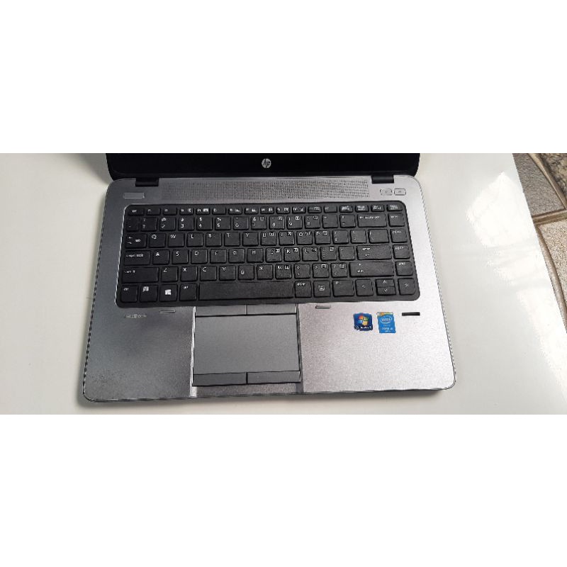 laptop hp 840 g1 core i5-4300U ram 8gb hdd 1 tb