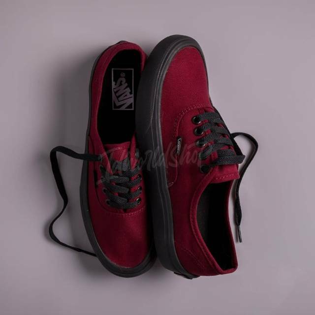 Vans Authentic Maroon Black Waffle DT