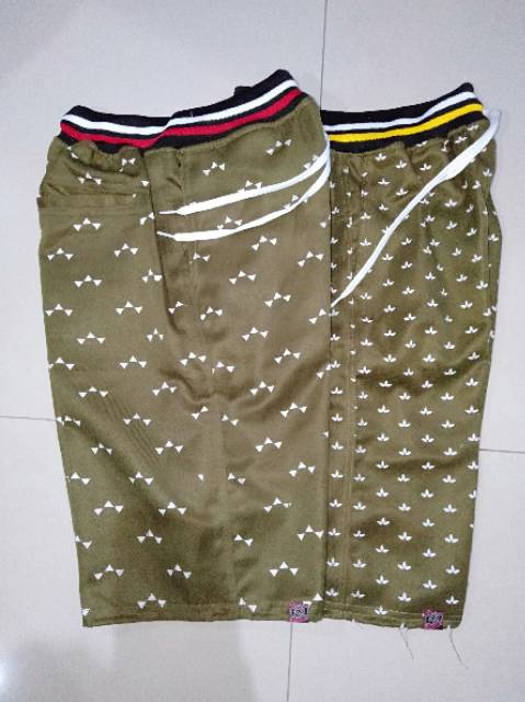 Celana Pendek Pria / Kolor Motif / Kolor Distro