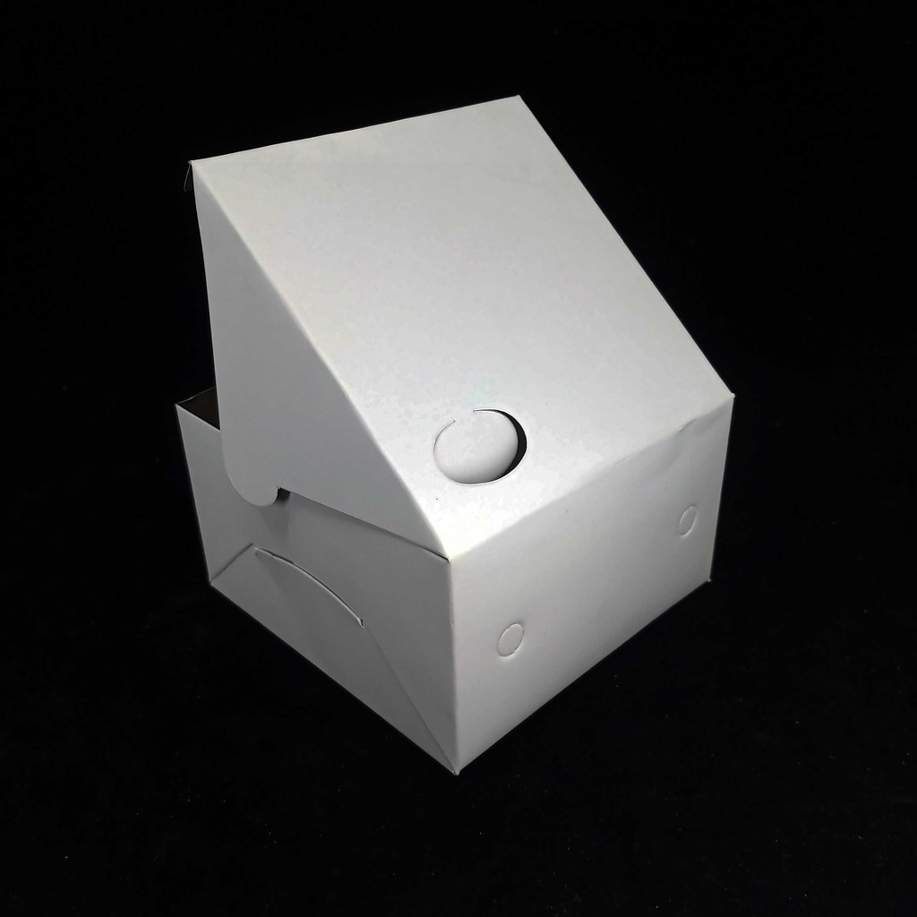 

RB KOTAK KUE - SNACK BOX - DUS KEMASAN MAKANAN - UK 12X12 - POLOS - ISI 100 PCS