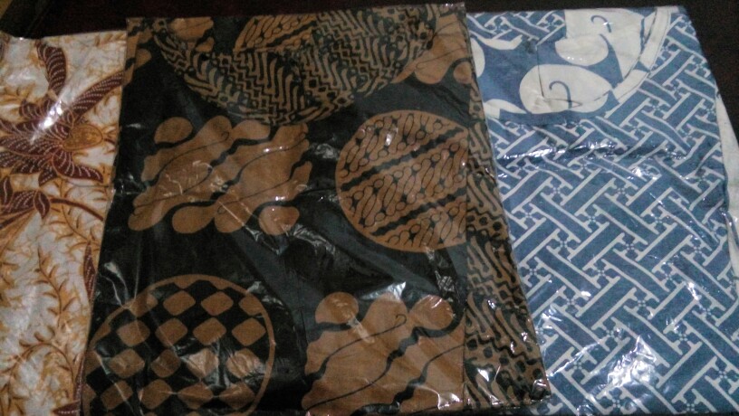 Blus Ziggy Capucino Emillia Baju Atasan Wanita Batik Etnik