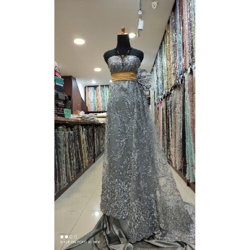 Kain Tile Brokat Kebaya Dress Silver