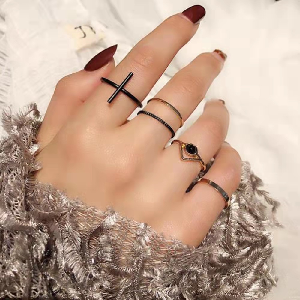 [5 pcs] Set Cincin Wanita Ekor Cincin Kepribadian Perhiasan Mahasiswa Hipster