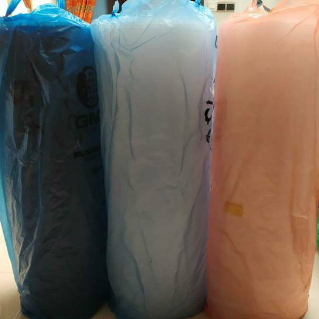 

Bubble Wrap Plastik Gelembung Malang untuk bungkus Termurah Putih Hitam 50m x 125cm