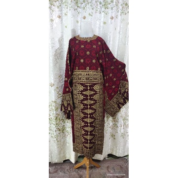 Batwing songket maroon