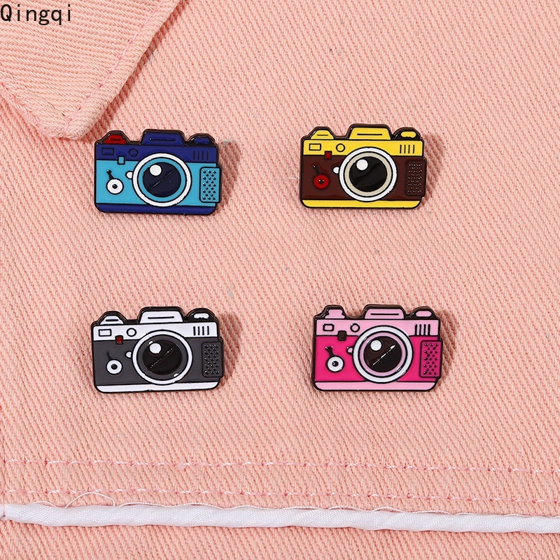 Bros Pin Enamel Bentuk Kartun Kamera Warna-Warni Bahan Alloy Untuk Hadiah