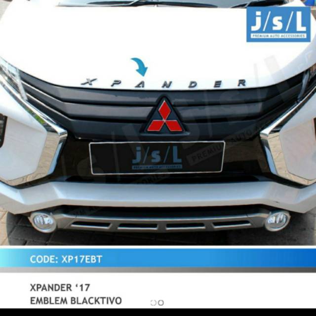 Emblem hood molding/ kap mesin Xpander Hitam Chrome Merah jsl