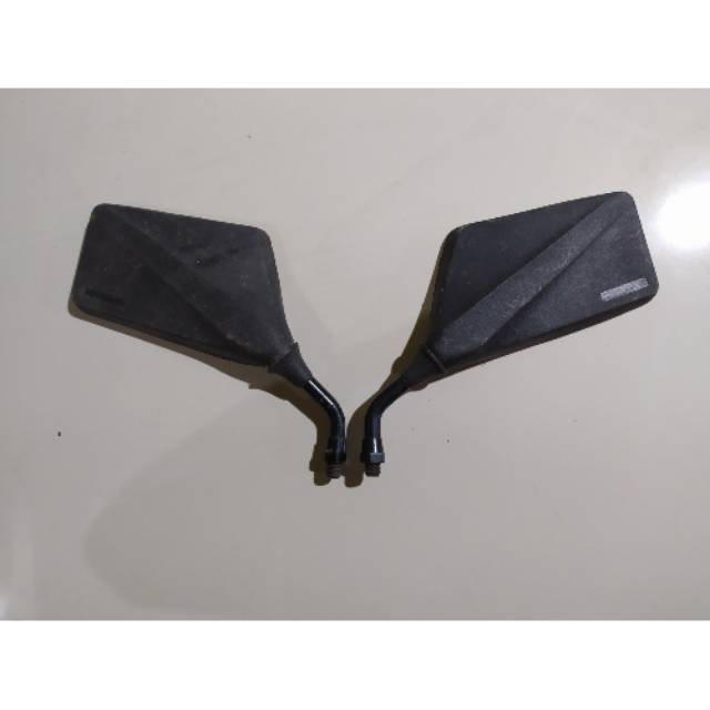 spion yamaha alfa