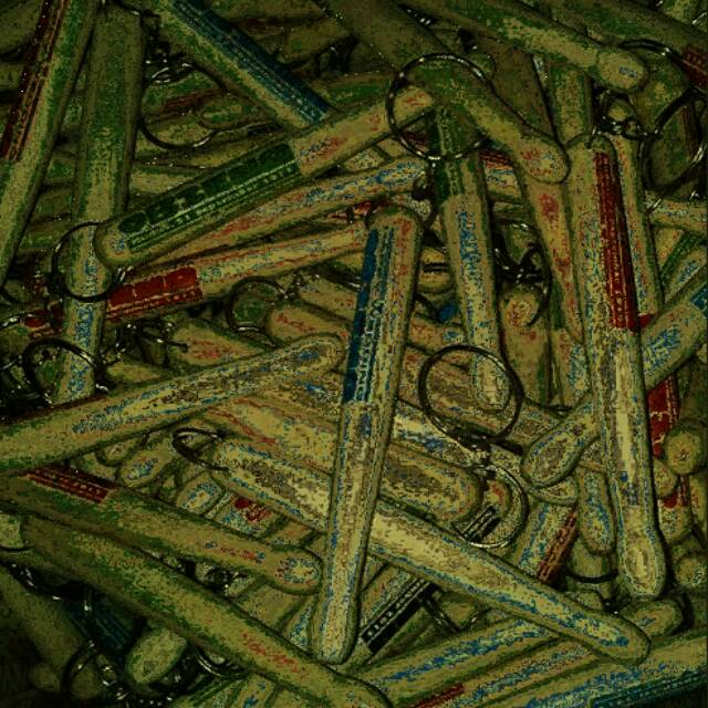 Custom gantungan bentuk stick drum