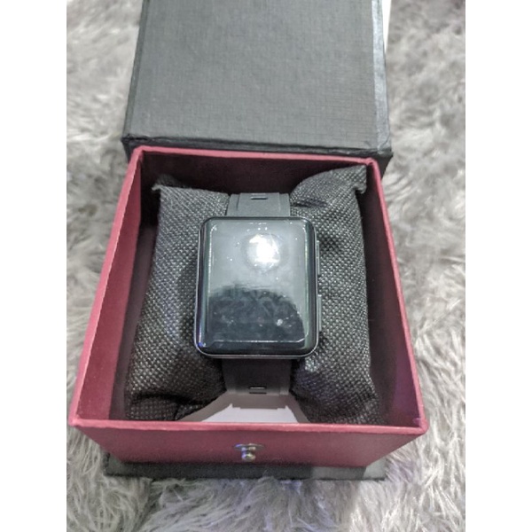 jam tangan cewek cowok model smart watch tampilan free box dan batre cadangan