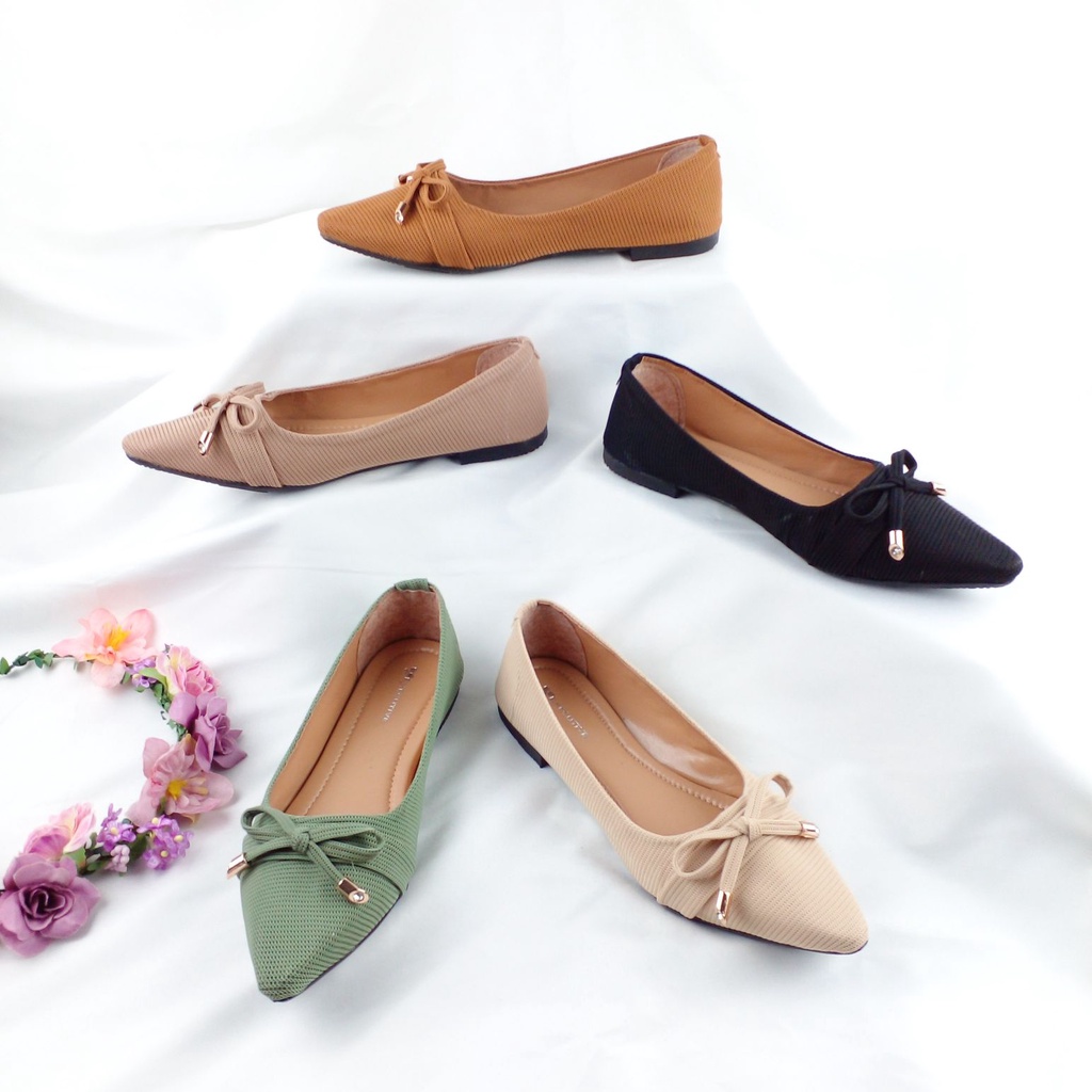 EXECUTIVE - Larissa Flat Shoes Wanita