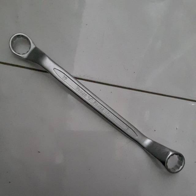 Kunci ring fukung ukuran 18×19 kunci ring young Y power DISKON6