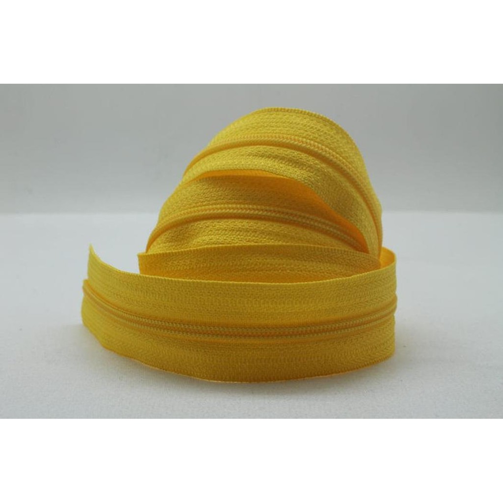 

Unik Zipper Nylon / Resleting no. 3 Gerigi Plastik Kuning Berkualitas