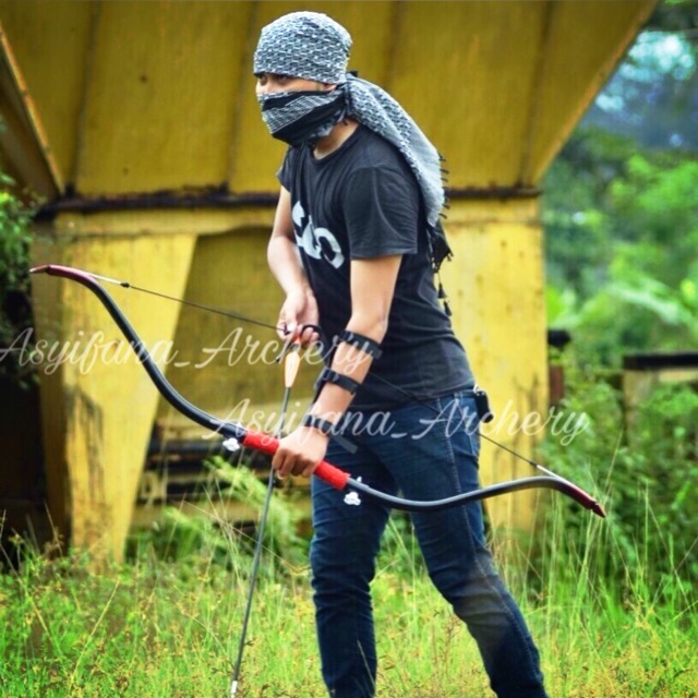 Busur Panah Hungarian Bow