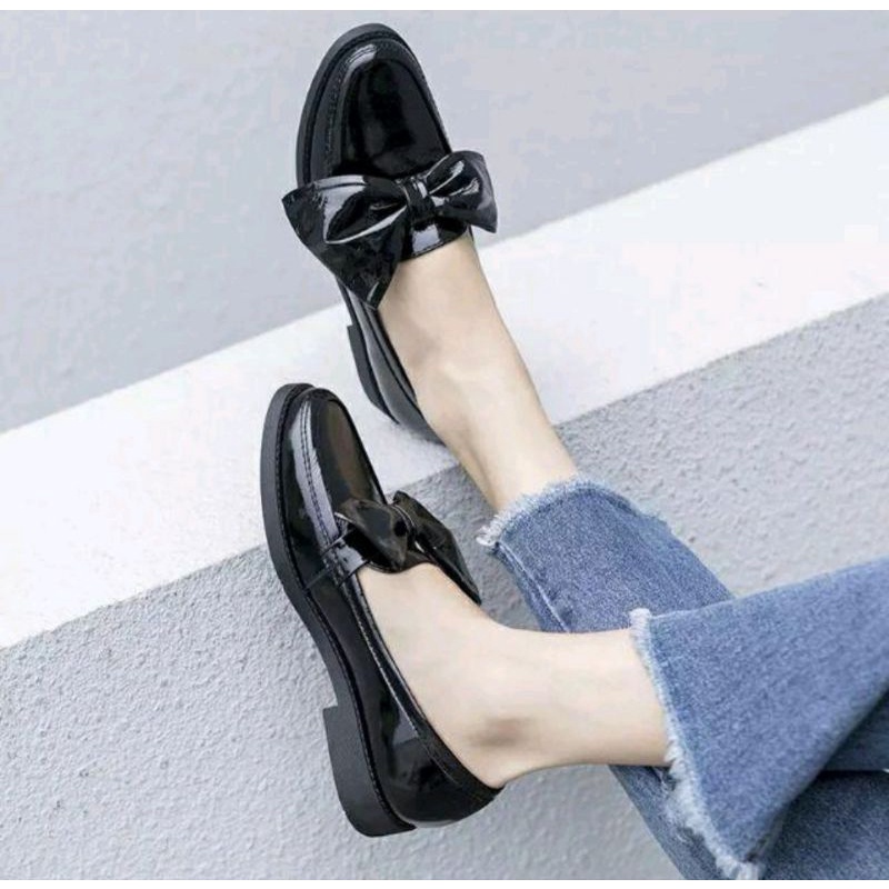 SEPATU DOCMART PAULA / SEPATU WANITA LOAFERS / SEPATU WANITA FASHION / BISA BAYAR DI TEMPAT (COD)