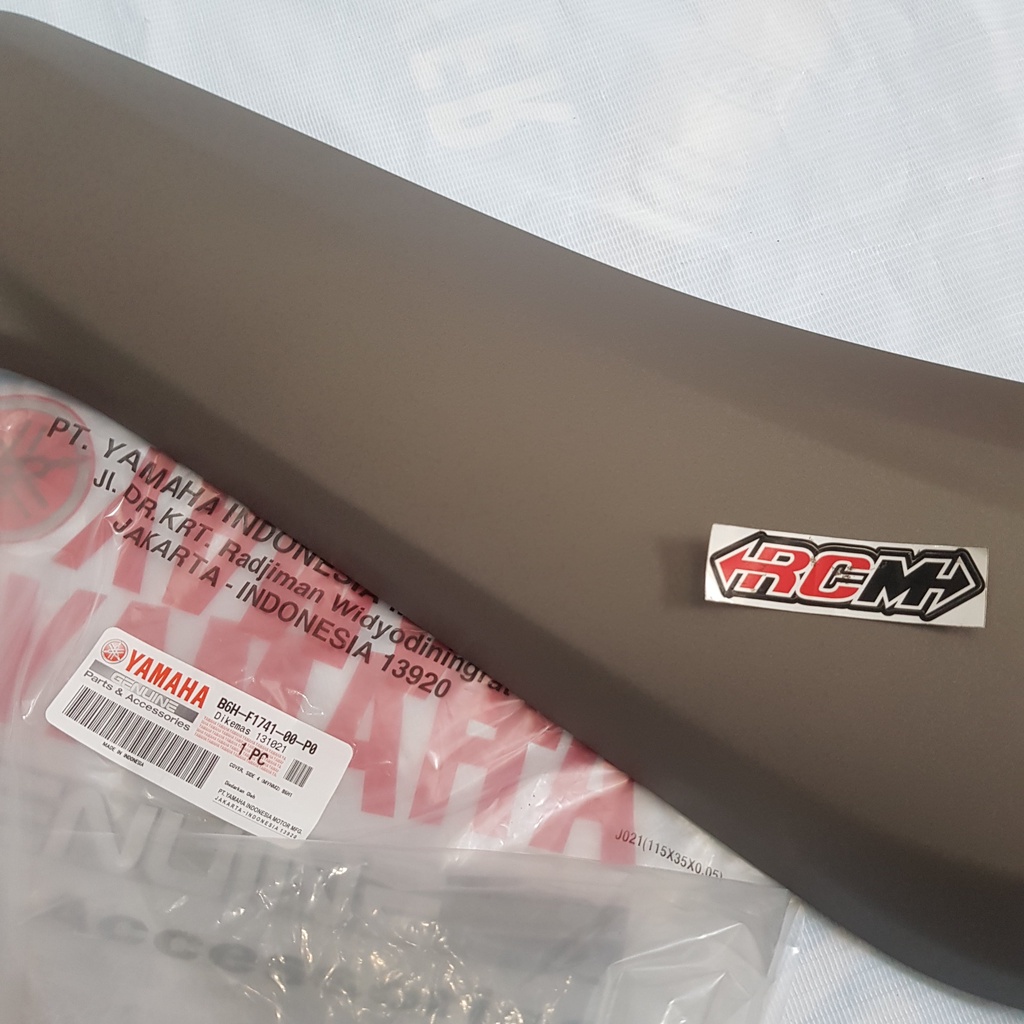 B6H-F1731-00-P0 COVER BODY BODI SIDE 3 TENGAH KIRI NEW NMAX N-MAX N MAX WARNA ABU-ABU GREY DOF DOFE DOPE DOFFE ORI ORIGINAL YAMAHA YGP ASLI B6H-F1731-00-P0