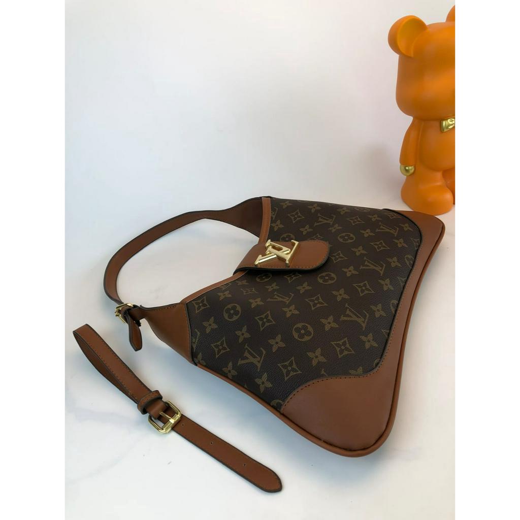 8599# Hobo Bag (Free Sarung+BubbleWrap)