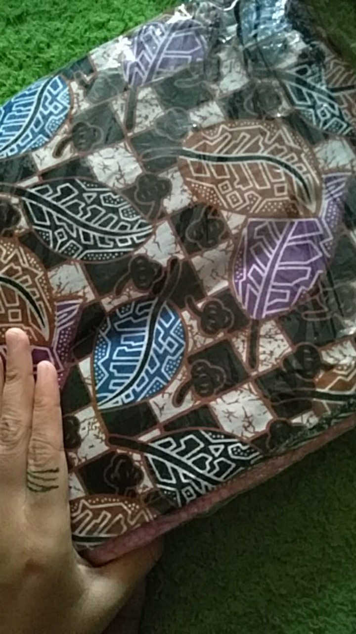 Batik Couple Kebaya Modern Dini Aminarti