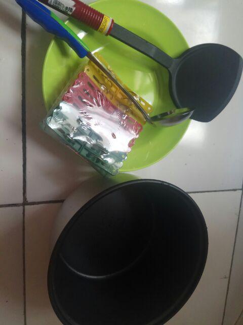 Jepitan Baju Jemuran / Jepitan Baju Plastik