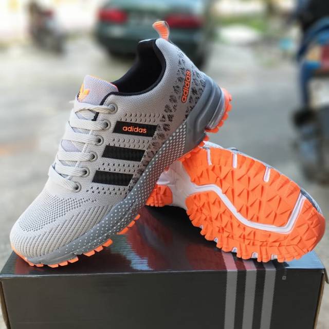 SEPATU ADIDAS IMPORT Vietnam