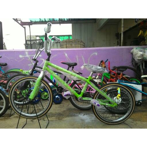sepeda BMX torpedo