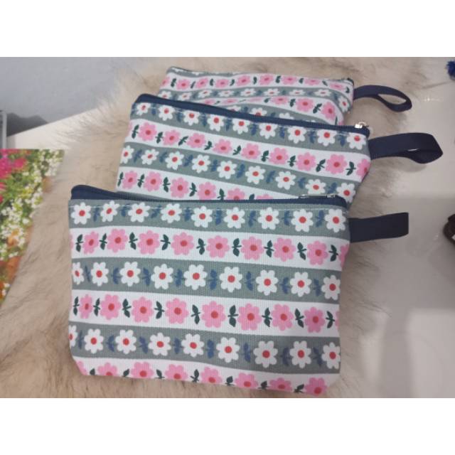 Souvenir pouch kanvas terlaris/sofenir pernikahan/sofenir dompet pouch