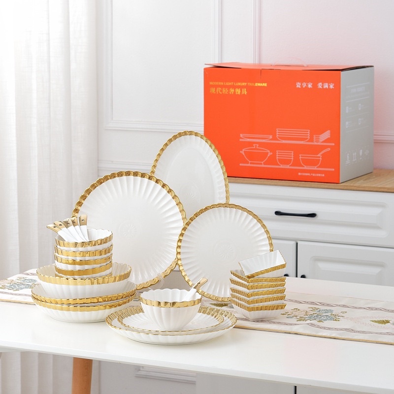 PIRING SET WHITE GOLD MODEL BARU DENGAN BOX ORANGE ISI 18 dan 28pcs COCOK BUAT KADO