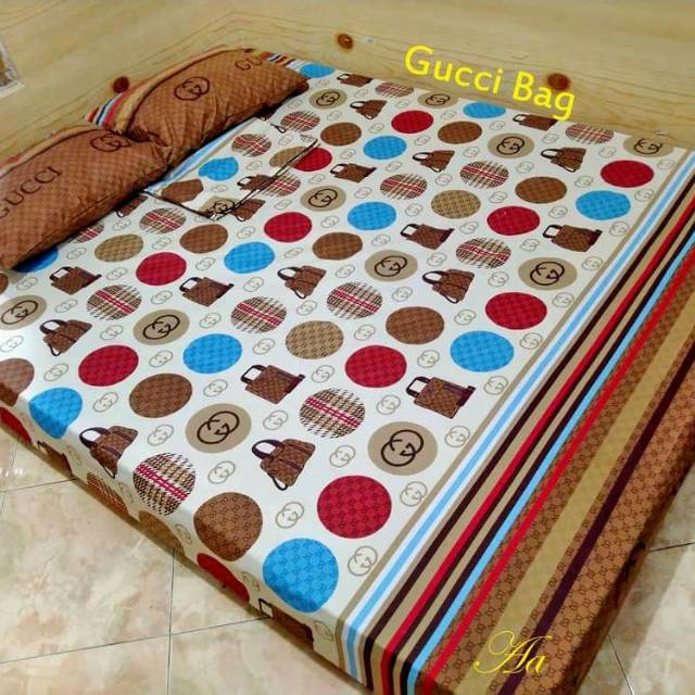 Sprei gucci