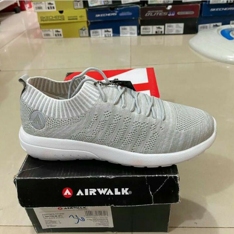AIRWALK LINCOLN SIZE 38