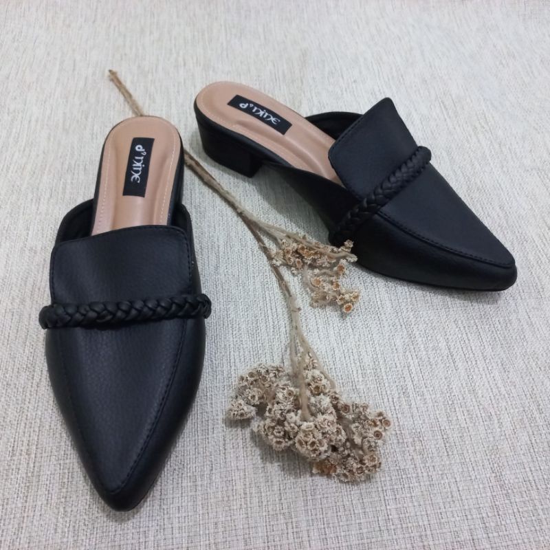 d'nine ST 13 Sepatu Wanit Sepatu hak mules kepang 3cm