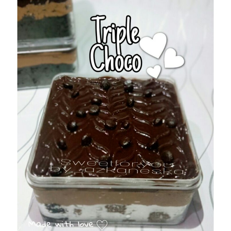 

Triple Choco Dessert Box