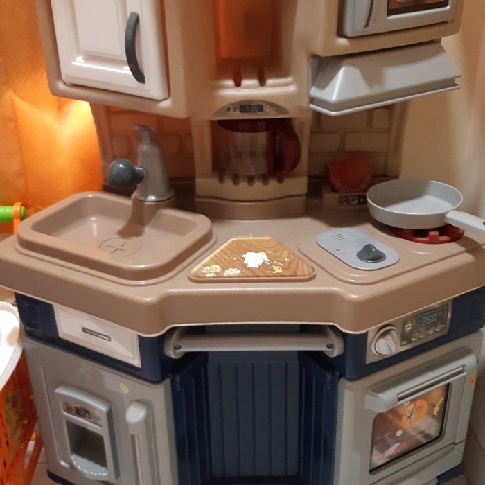 Little Tikes Super Chef Kitchen