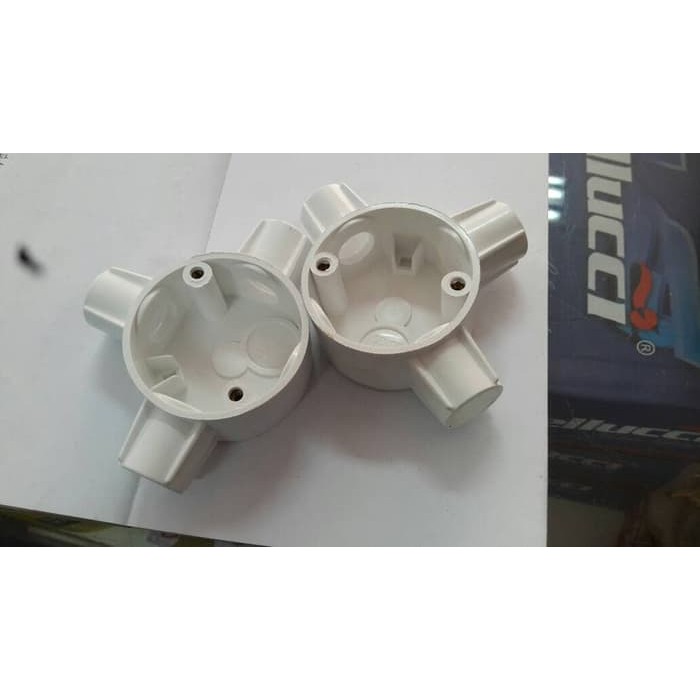 

Langsung Order TEE DUS CLIPSAL 3 LUBANG terbaik