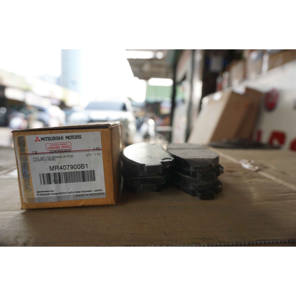 Brake Pads Kampas Rem Depan Mitsubishi Kuda ASLI KTB!